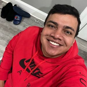 Meet your Posher, Camilo